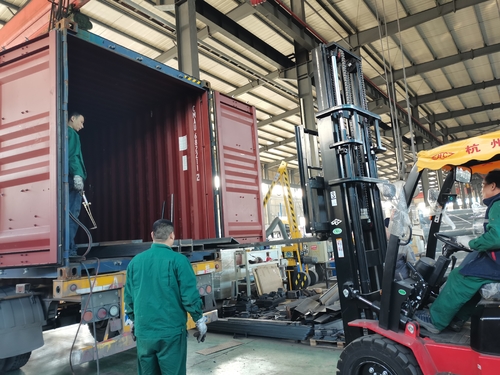 Jalur produksi wol batu dikirim ke Aljazair