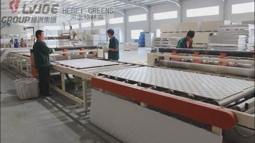 Blog perusahaan terbaru tentang Bagaimana jalur produksi plafon plafon bekerja?