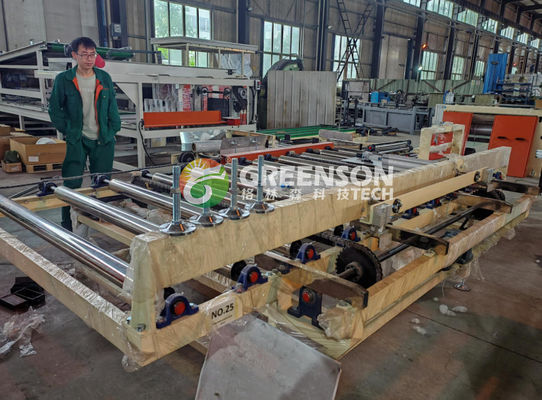 Harga yang bagus Fully Automated Gypsum Board Lamination Machine With Painting for 2-6 Million Sqm/year Capacity on line