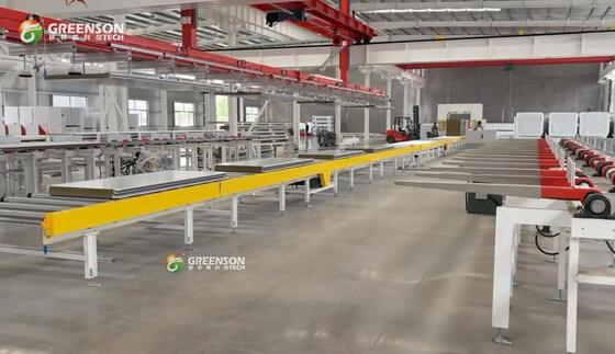 Harga yang bagus Lini Produksi Panel Sandwich PU / PIR / EPS Kapasitas Tinggi 3-15m / Min Untuk Panel Isolasi on line