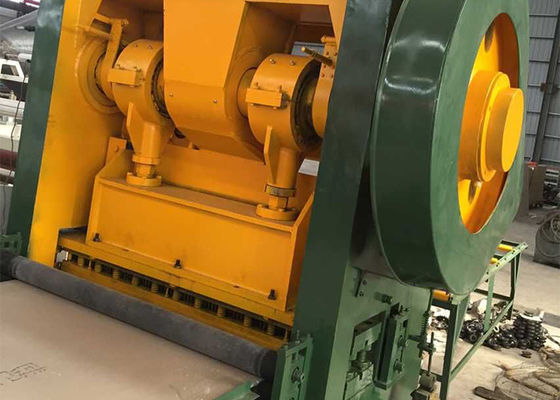 Harga yang bagus Panel Acoustical Punching Perforasi Mesin Untuk Sheetrock MDF / HPL on line