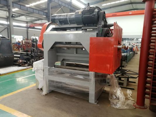 Mesin perforasi lembaran warna yang disesuaikan Efisiensi tinggi Mesin sepenuhnya meninju lubang