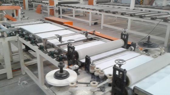 Mesin Laminating Otomatis Yang Dapat Dipotong Secara Otomatis