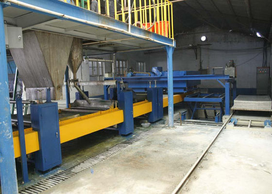 Harga yang bagus Tahan Api Kepadatan Tinggi MGO Papan Lengket Lini produksi Panel Dinding Sandwich on line