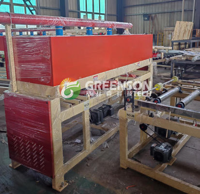 PLC dikendalikan Mesin laminasi otomatis penuh untuk 2x2 PVC plafon plafon dengan kecepatan 15m / min