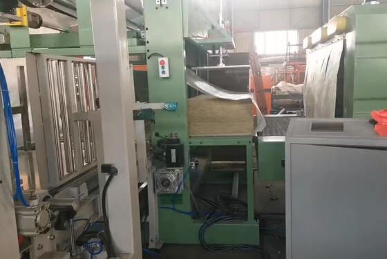 Garis produksi wol batuan yang dikendalikan PLC dengan pengerasan suhu tinggi dan kepadatan bahan baku 80-200kg/m3