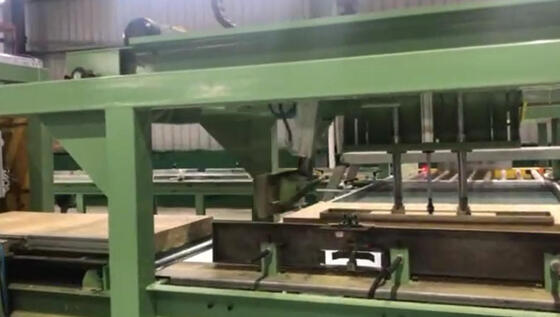 Lini Produksi Wol Batu dengan Sistem Kontrol PLC untuk Output 30000 Ton Per Tahun dan Kepadatan 80-200kg/m3