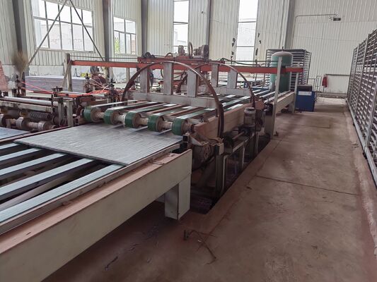Harga yang bagus Mesin Produksi Papan MgSO4 PLC Kontrol Komputer Jalur Papan Mgo on line