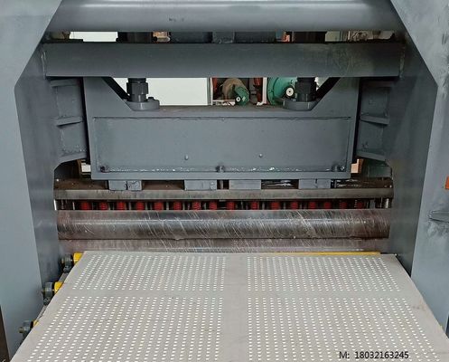 MDF Sheetrock Round Hole Sheet Perforasi Mesin / Mesin Perforating Sheet Metal